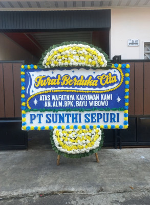 Papan Bunga Duka di Binturu